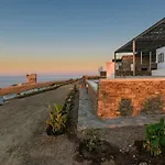 Villa Windmills